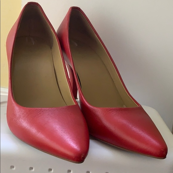 Women Mk Michael Kors Flex Kitten Pump 